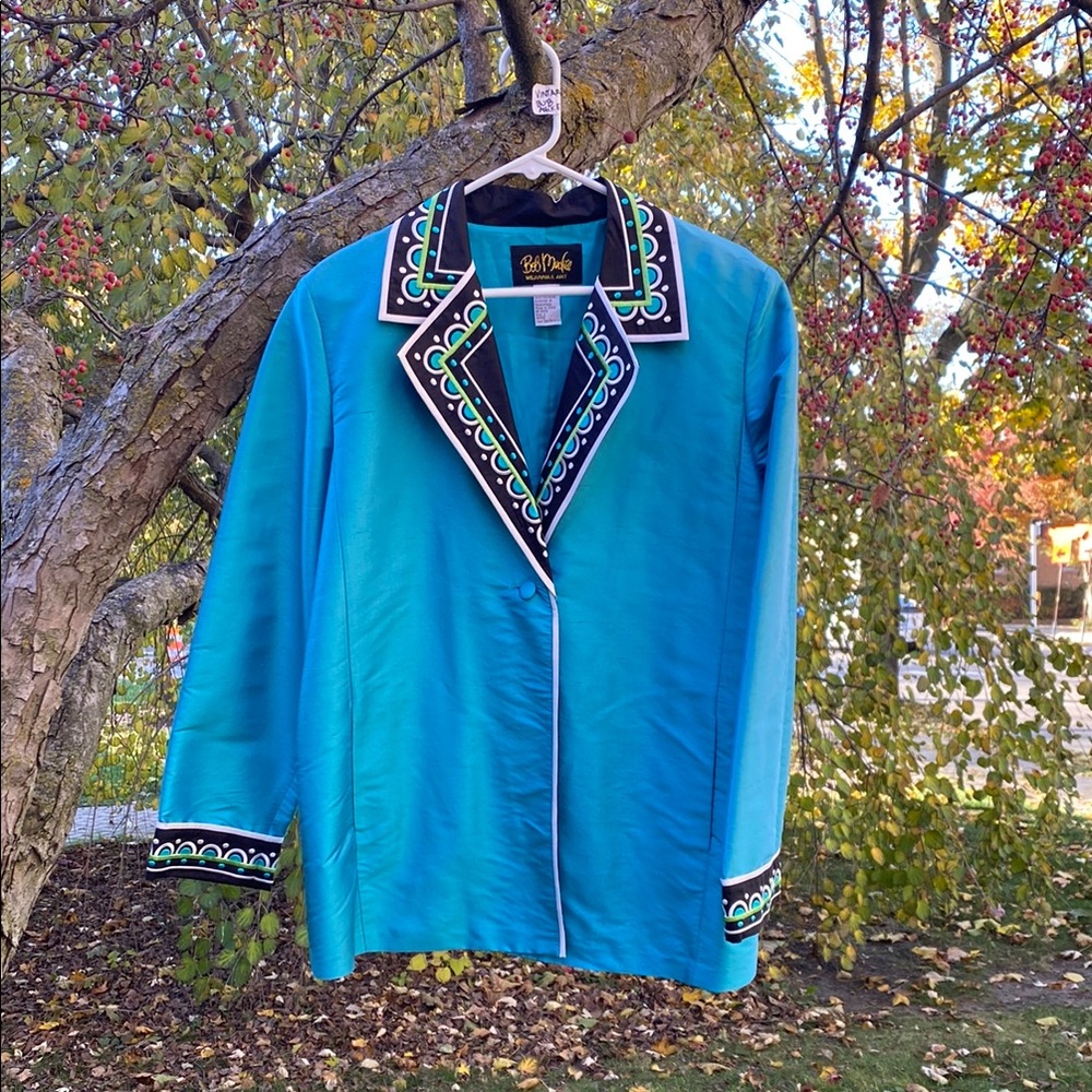 Bob Mackie vintage  Embroidered Jacket with Black and White Accents